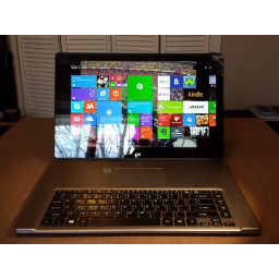 Замена дисплея дисплея Acer Aspire R7